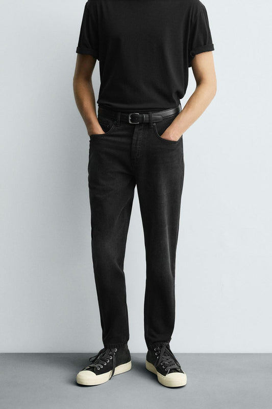 Out looking Black jeans for men's